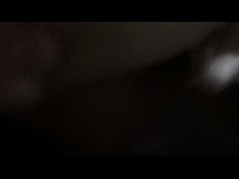 ❤️ ක්‍රෙම්පායි නිදාගෙන නිදාගෙන ඉද්දි අක්කට කෙලවුනා ❤️ ගුද අශ්ලීල අප වෙත