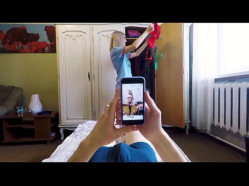 ❤️ අම්මා ගෙදර එන්න කලින් අක්කා එයාගේ මල්ලිව කම්මුතු කළා ❤️ ගුද අශ්ලීල අප වෙත